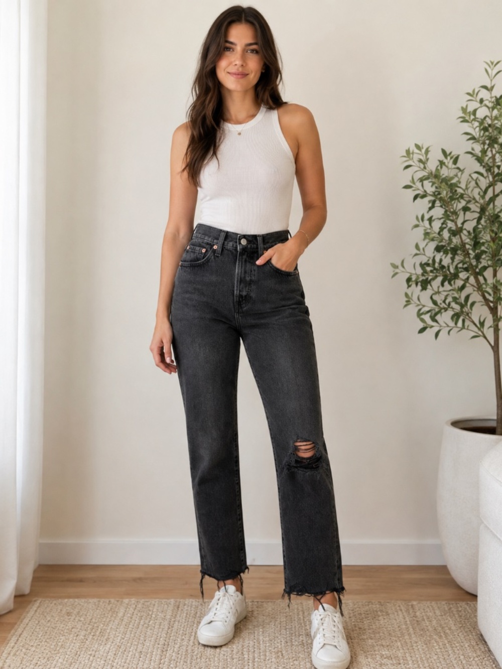 Levi’s Wedgie Straight Jeans Women 26 Black Distressed High Rise Raw Hem Denim